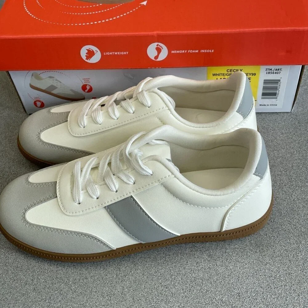 NEW J Sport Cecily Women's Size 6 Sneakers White & Grey
